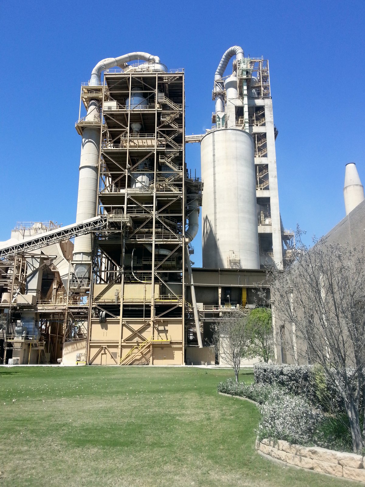 Cement plant preheater tower – target industrial waste-heat environment